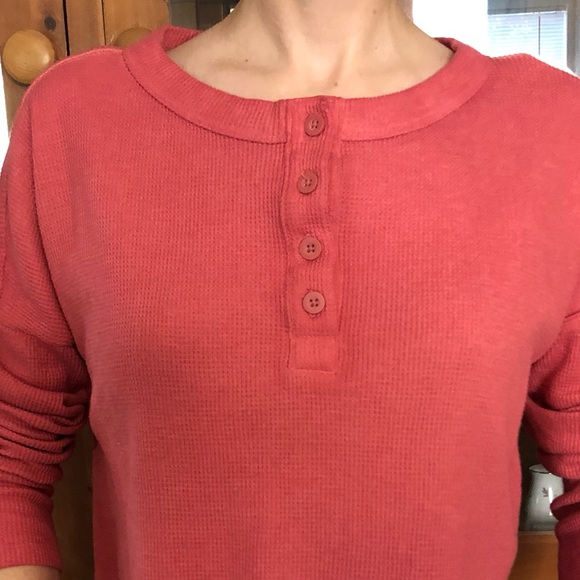 EUC Aeropostale Button-Up Crop Thermal - Picture 3 of 4